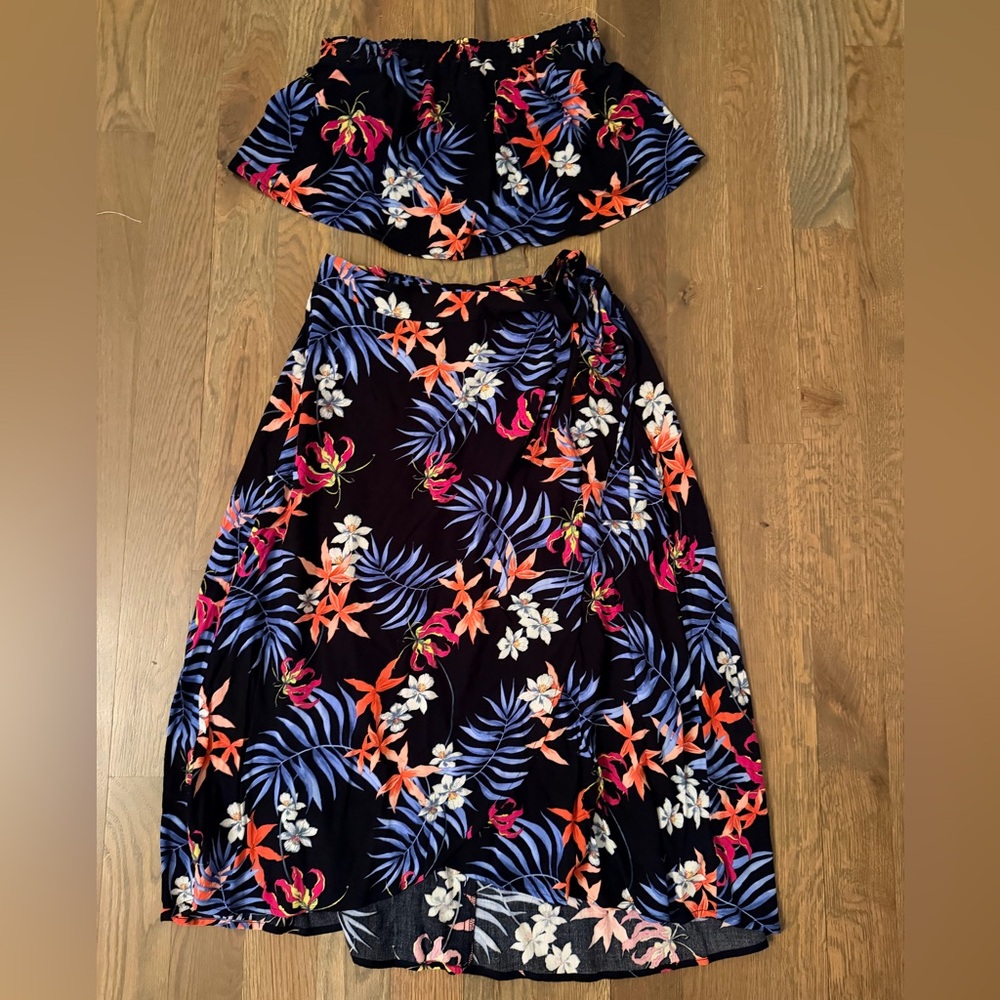 Lovestitch Tropical Print 2 Piece Set